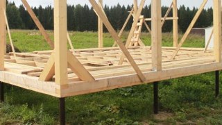 Сарай на винтовых сваях или хозблок на сваях Анапа цена от 2542 руб. / шт.